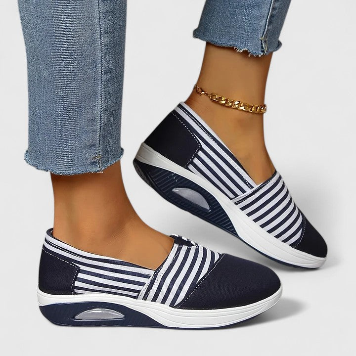Blanche | Slip-On Ribbed Sneakers with Cushioned Support for Women