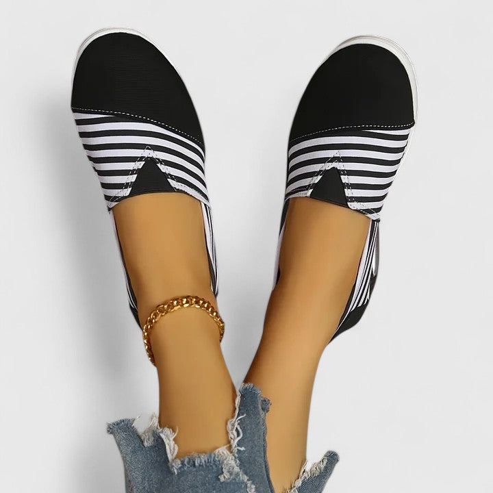 Blanche | Slip-On Ribbed Sneakers with Cushioned Support for Women