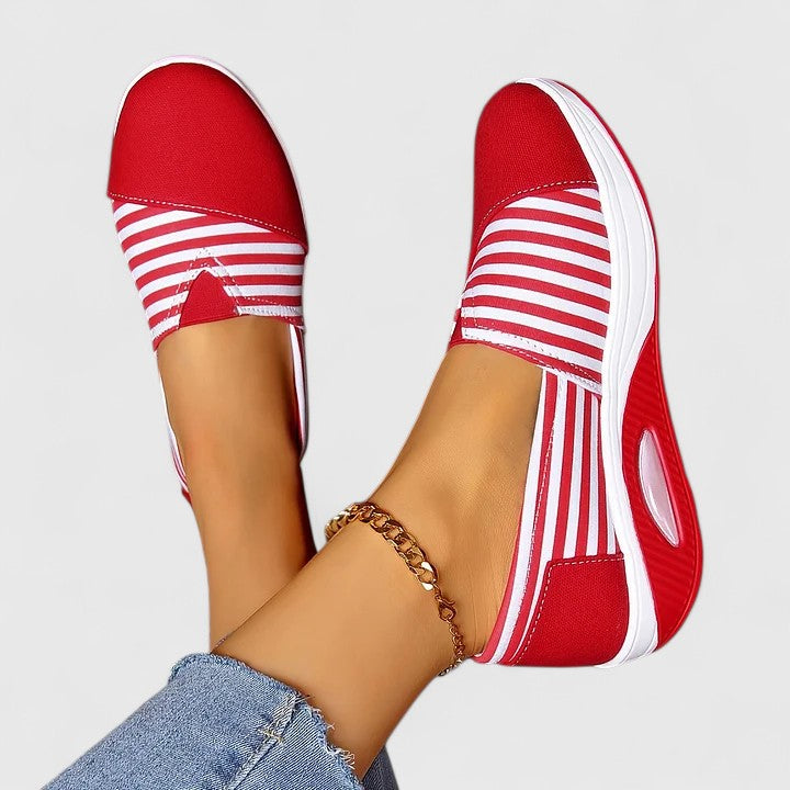 Blanche | Slip-On Ribbed Sneakers with Cushioned Support for Women