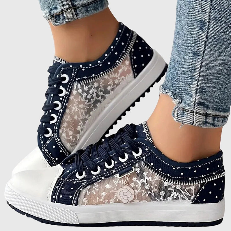 Anaïs | Wide Toe Box Lace-Up Comfort Sneakers with Arch Support