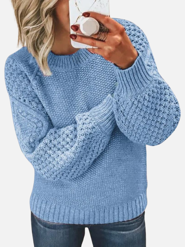 Sanne | Chunky Ribbed Round Neck Sweater with Waffle-Knit Sleeves