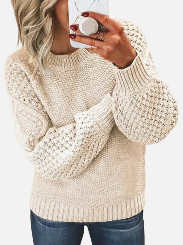 Sanne | Chunky Ribbed Round Neck Sweater with Waffle-Knit Sleeves