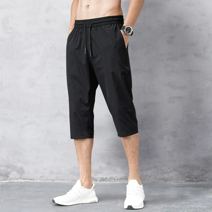 Konrad | Men's Straight Leg Knee-Length Shorts with Drawstring