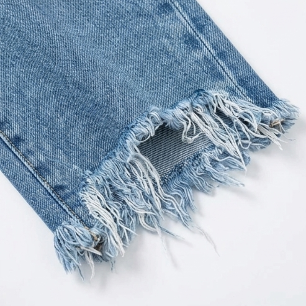 Talia | Women's Cropped Straight Leg Jeans - Casual Outings