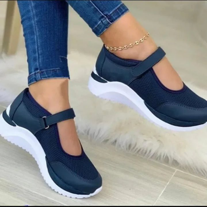 Naomi | Adjustable Strap Comfort Sneakers with Cushioned Sole for Women