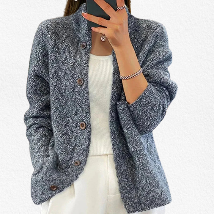 Vera | Cable-Knit Button-Front Cardigan with Round Neck for Women