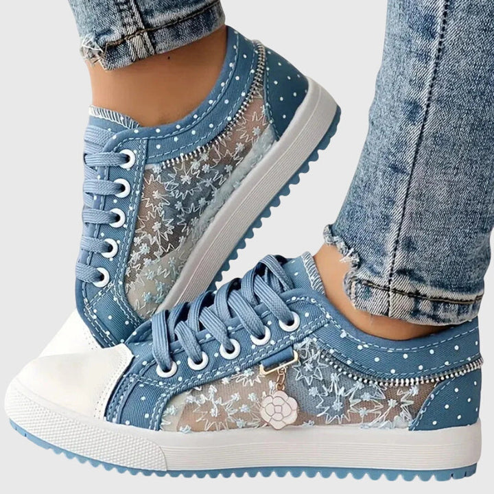 Anaïs | Wide Toe Box Lace-Up Comfort Sneakers with Arch Support