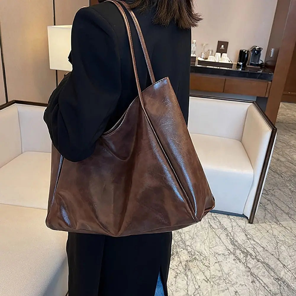 Elegant Shoulder Bag