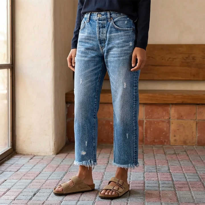 Talia | Women's Cropped Straight Leg Jeans - Casual Outings