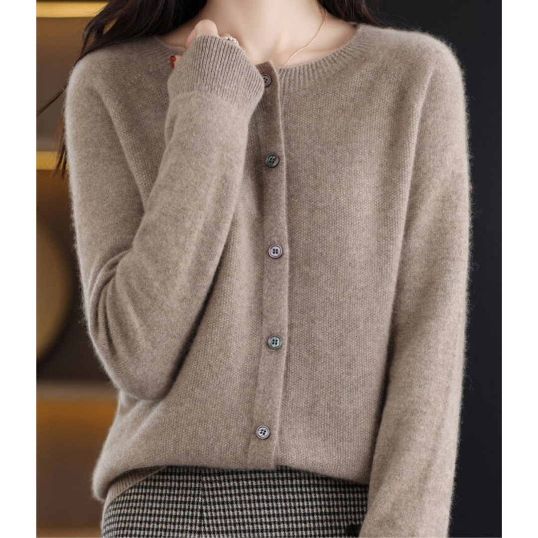Solveig | Button-Front V-Neck Ribbed Cardigan for Women