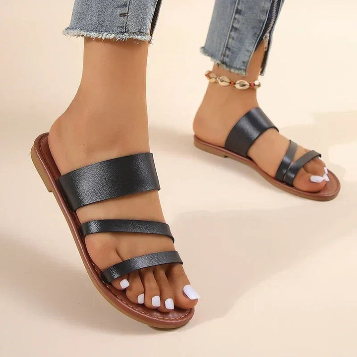 Elsa | Women's Open-Toe Flat Sandals – Weekend Errands