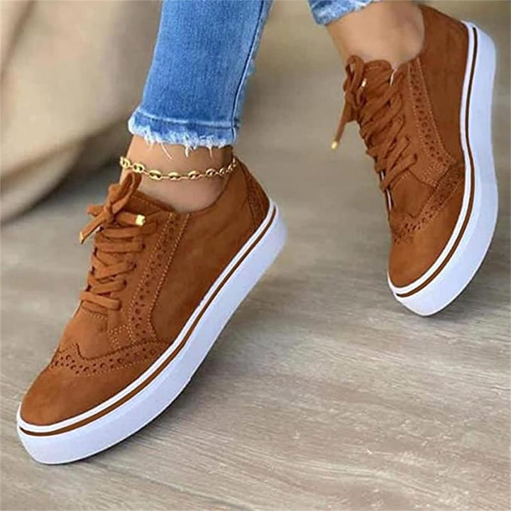 Aurelie | Lace-Up Platform Sneakers with Perforated Wingtip Detail for Women